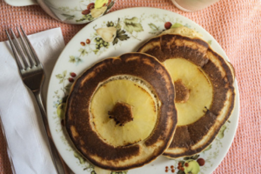 AppleSlicePancakes310x200