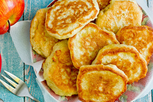 ApplesaucePancakes_527x323