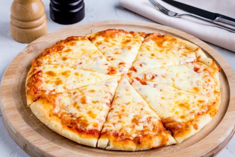 Cheese-Pizza-Recipe