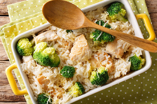 ChickenAndBroccoliBake_527x323