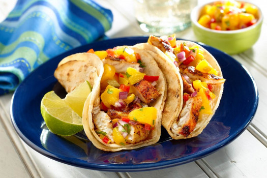 Grilled-Fish-Tacos-with-Peach-Salsa.jpeg_MealTortilla