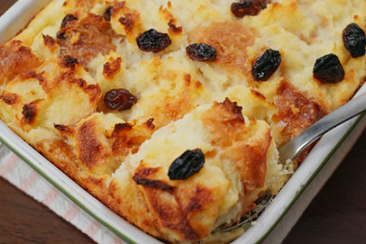 OldFashionedBreadPudding_527x323