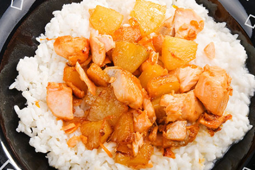 PineappleChicken_527x323