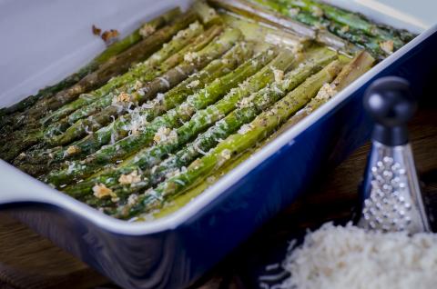 USDA-ARS-Asparagus-Parmesan-stock